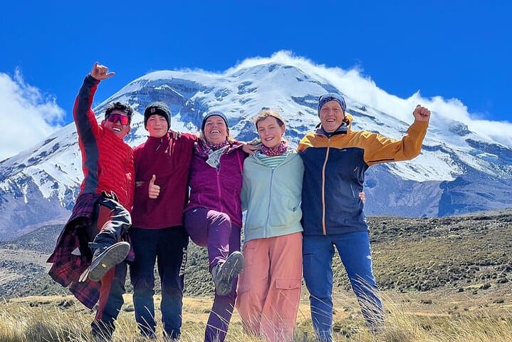 Ecuador Volcano Avenue: 5-Day Cotopaxi, Quilotoa, Baños & Chimborazo Adventure