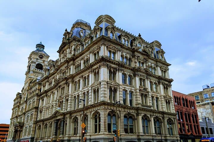 Milwaukee Scavenger Hunt Walking Tour: Self-Guided City Game & Historic Sights photo 6