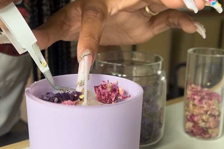 Private Candle-Making Workshop in Tortola — Craft Tropical-Scented Souvenirs photo 3