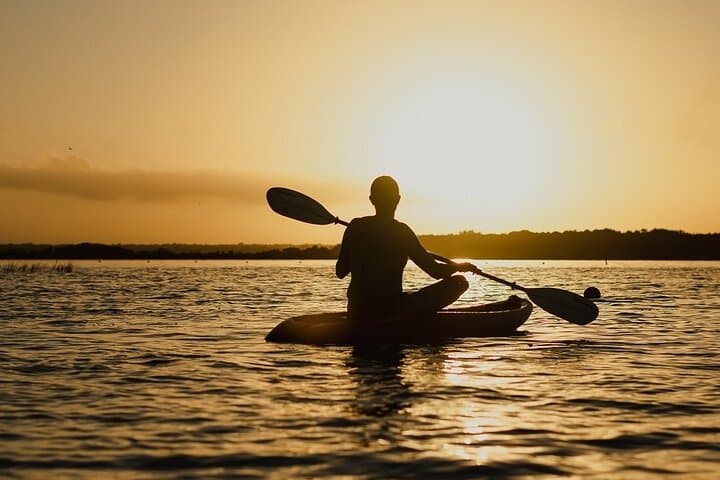 Sunrise Kayaking on Laguna Bacalar: Mangroves, Breakfast & Photos
