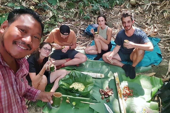 Chiang Rai Bamboo-Cooked Lunch Jungle Trek to Pasoet Hot Spring photo 4