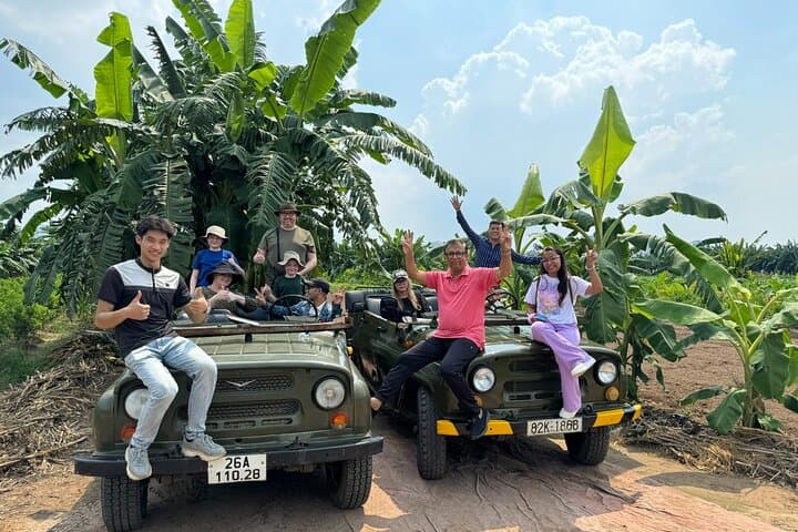 Hanoi Half-Day Jeep Tour: Train Street, West Lake & Countryside Visit photo 4