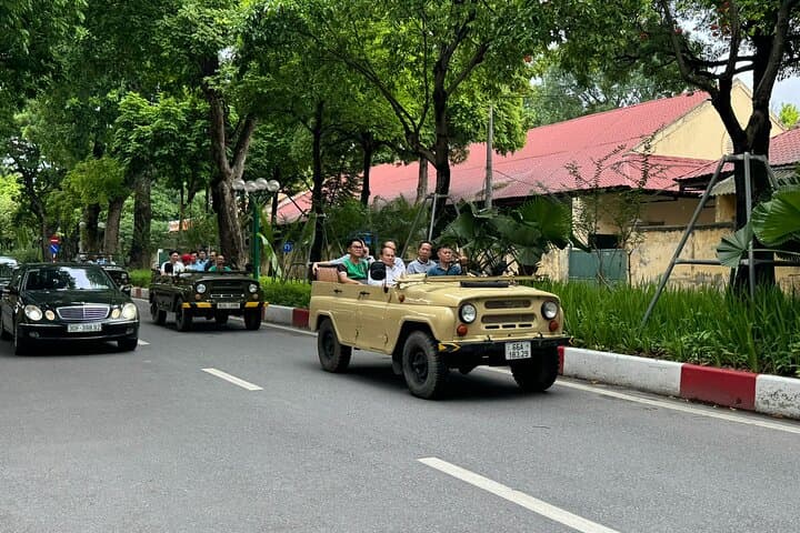 Hanoi Jeep After Dark: Night Food Tour & Train Street Experience photo 3