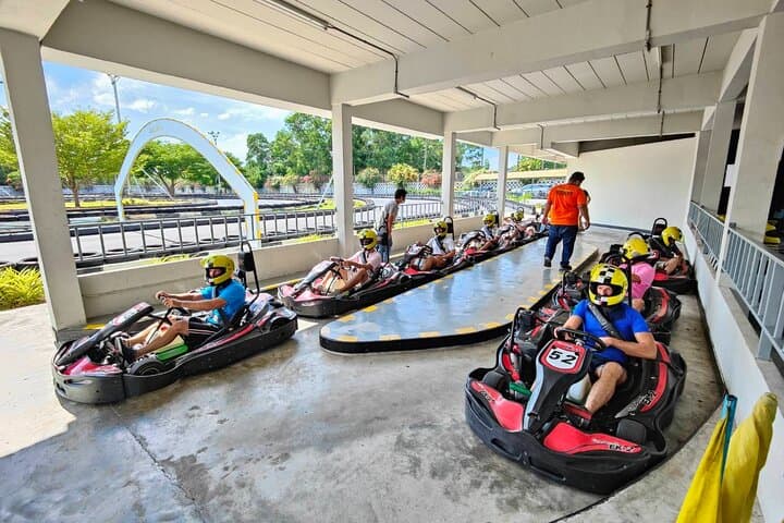 High-Speed Go-Karting at EasyKart Koh Samui — Chaweng Lake Racing Experience photo 2