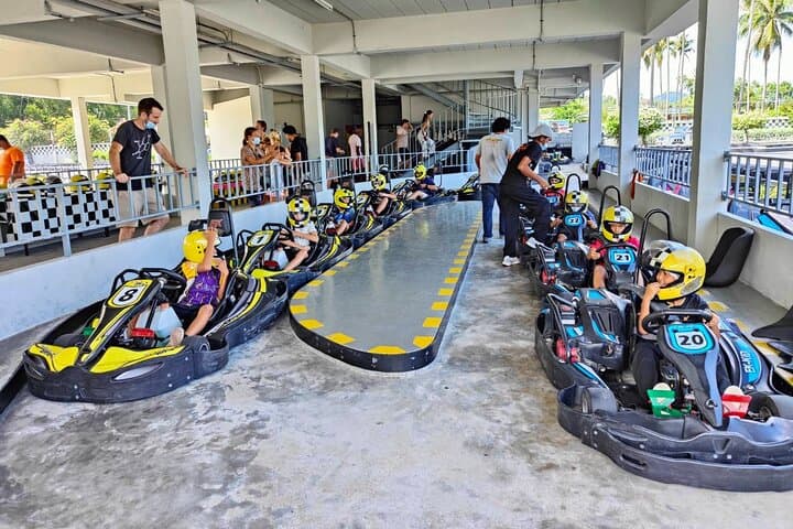 High-Speed Go-Karting at EasyKart Koh Samui — Chaweng Lake Racing Experience photo 3