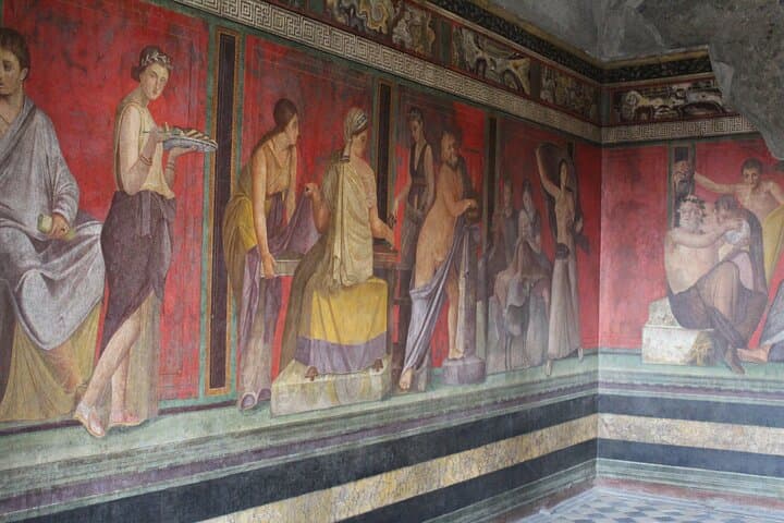 Pompeii Treasure Hunt Team Building: Interactive Corporate Challenge in Ancient Ruins photo 5