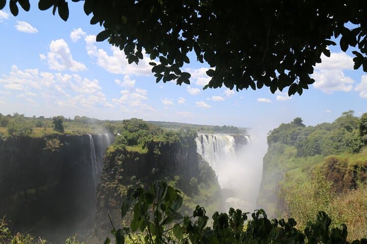 Victoria Falls Guided Tour with High Tea at the Victoria Falls Hotel photo 4