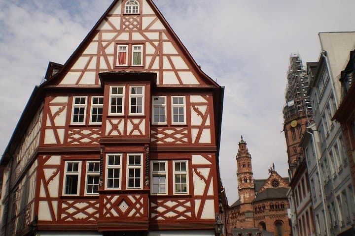 Frankfurt-to-Mainz-Train-Tour-Roman-Theatre-Altstadt-Walking-Experience