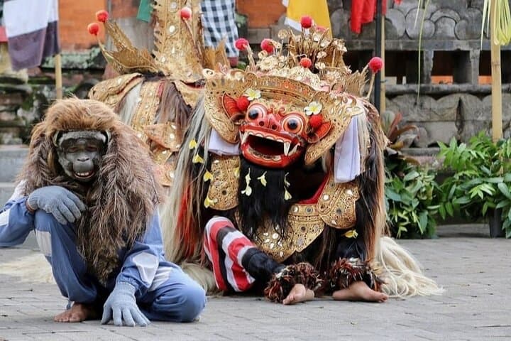 Bali 4-Day Guided Tour: Temples, Rice Terraces & Rafting from Seminyak
