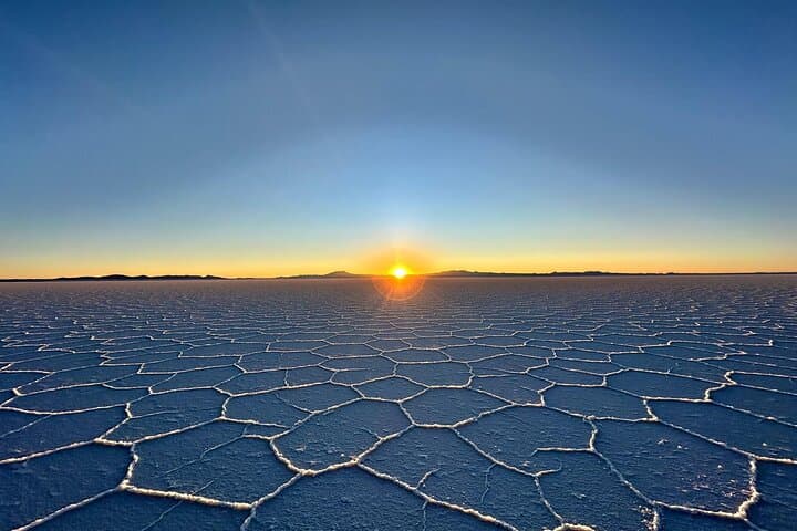 Sunset Mirror Experience on Salar de Uyuni — Private 4x4 Tour from Uyuni