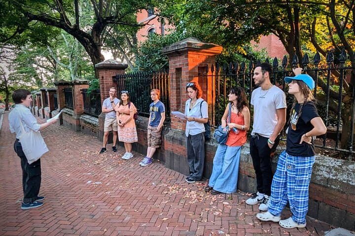Dark Tales Walking Tour: Lovecraft & Haunted Authors of Providence photo 4