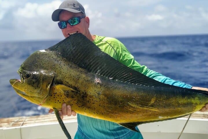 Punta Cana Deep-Sea Fishing: 4-Hour Charter Aboard Sobre Las Olas photo 6