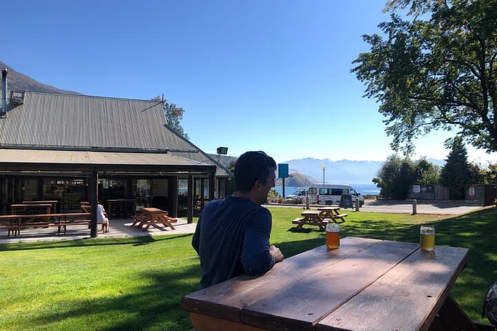 Wanaka Breweries E-Bike Tour: Lake Hawea to Wanaka Craft Beer Ride