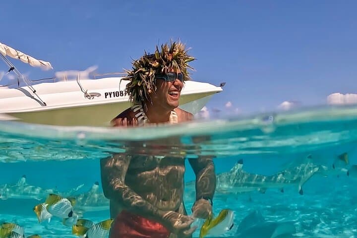 Bora Bora Lagoon: Jet-Boat Snorkel & Motu Barbecue photo 6