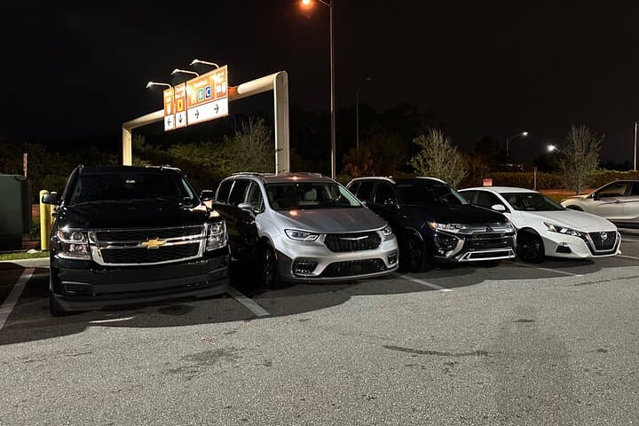 Private Airport Chauffeur: MCO to Disney & Universal Hotels — Door-to-Door Transfer photo 6