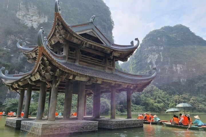 Bai Dinh and Trang An Day Trip from Hanoi: Boat Caves, Pagoda Giants, and Limestone Valleys photo 3