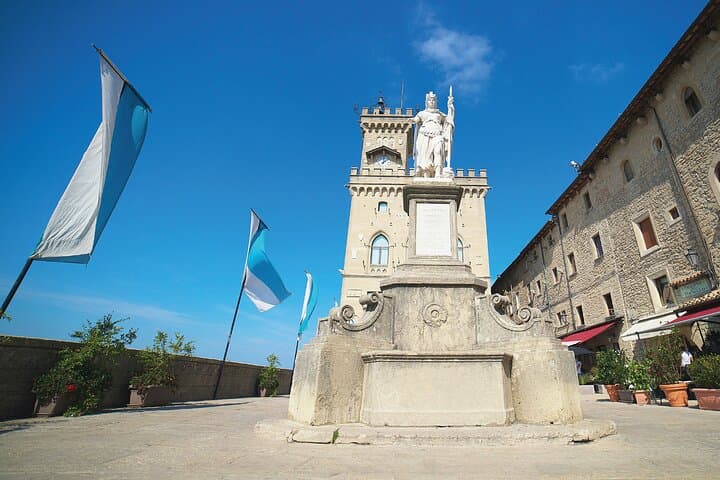 San Marino Self-Guided Walking Tour: Audio & Written Historic Guide photo 2