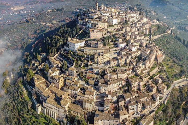 San Marino Self-Guided Walking Tour: Audio & Written Historic Guide photo 6