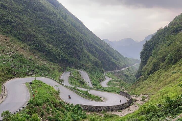 Ha Giang Loop Motorbike Tour: Easy Rider Multi-Day Adventure from Hanoi