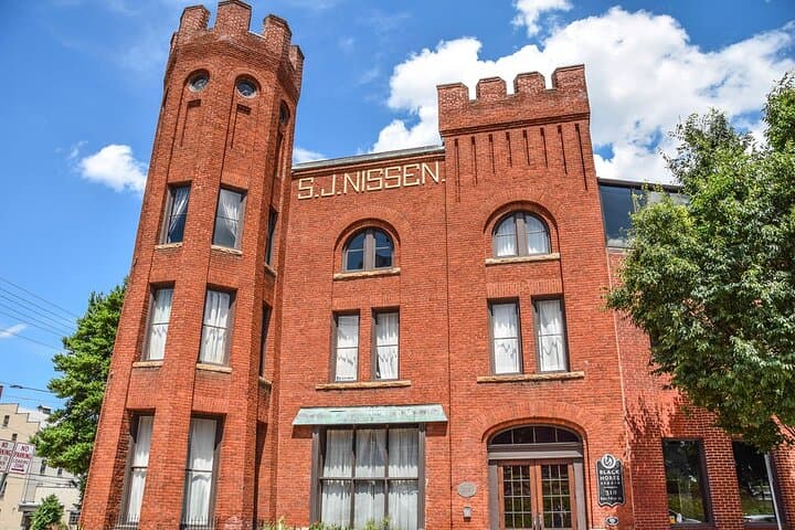 downtown-winston-salem-industrial-heritage-guided-walking-tour photo 2