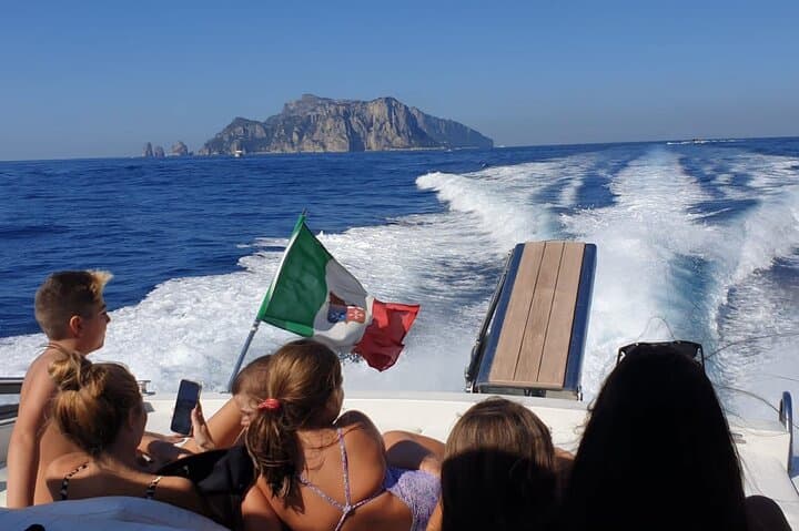 Capri Day Tour: 8-Hour Private Boat from Sorrento & Amalfi Coast photo 3