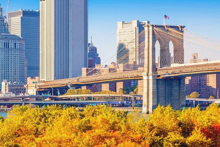Discover the Magic of NYC's Fall Foliage Cruise photo 2