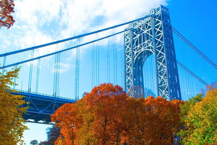 Discover the Magic of NYC's Fall Foliage Cruise photo 6