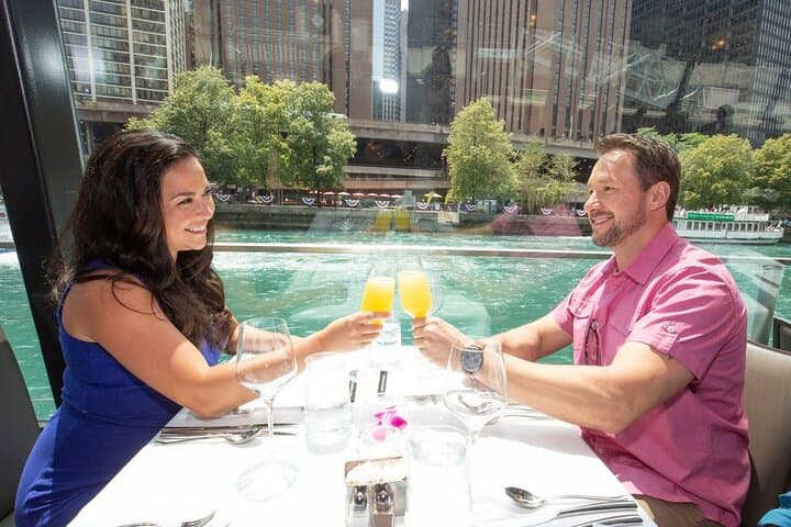 Chicago River Premier Plus Brunch Cruise: Skyline Views & Bottomless Mimosas