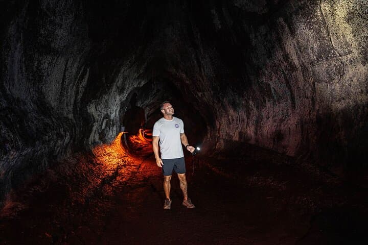 Private Big Island Tour — Coffee Farms, Volcanoes, Black Sand Beaches & Waterfalls photo 3