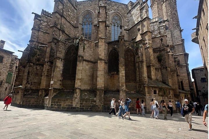 Barcelona Highlights Walking Tour — Private Local Guide for Gaudí, Gothic Quarter & La Barceloneta photo 3