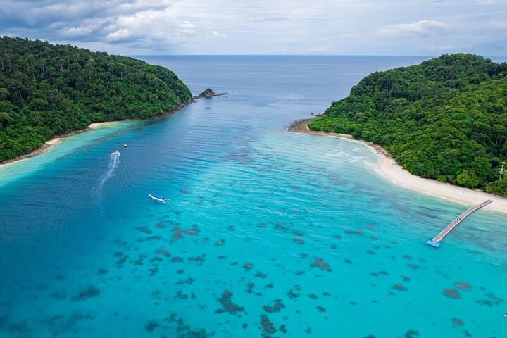 Private Longtail to Koh Rok from Koh Lanta — Snorkel, Beach Lunch & Transfers photo 3