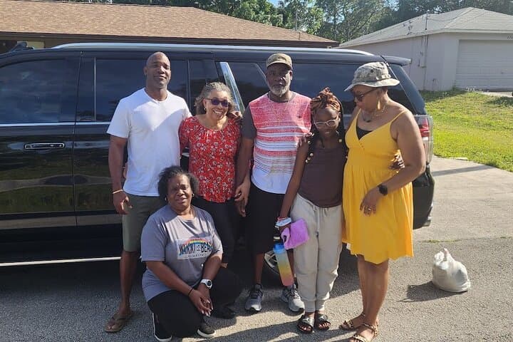 Luxury Transfer from Fort Lauderdale Airport to Miami Cruise Port — Private SUV Chauffeur photo 3
