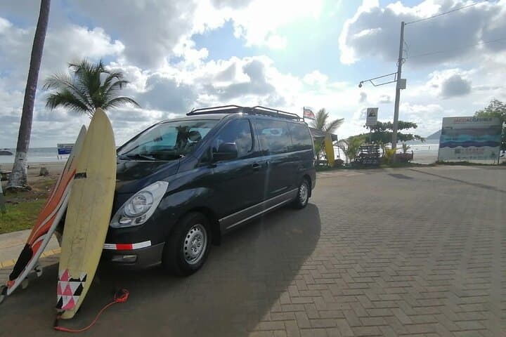 Private Transfer from SJO to Manuel Antonio with Crocodile Bridge Stop photo 5