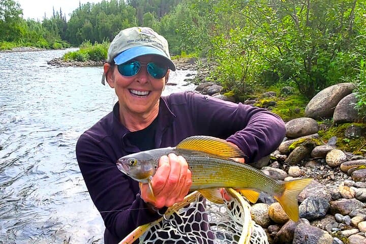 Anchorage Guided Fly Fishing: Full-Day River Trip Near Anchorage