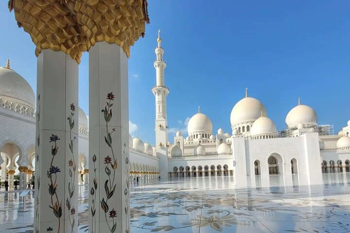 Abu Dhabi Day Tour: Grand Mosque, BAPS Temple and Cultural Highlights from Dubai photo 3