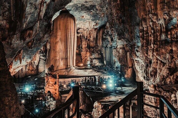 Hue to Phong Nha: Full-Day Phong Nha Cave or Paradise Cave Tour photo 2