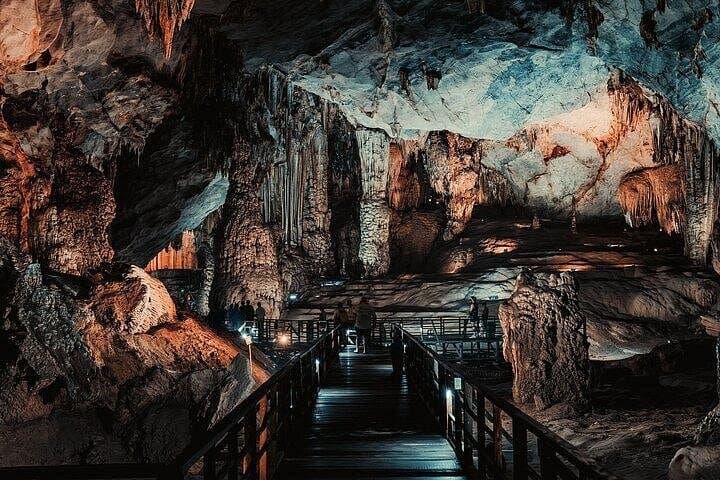 Hue to Phong Nha: Full-Day Phong Nha Cave or Paradise Cave Tour photo 3