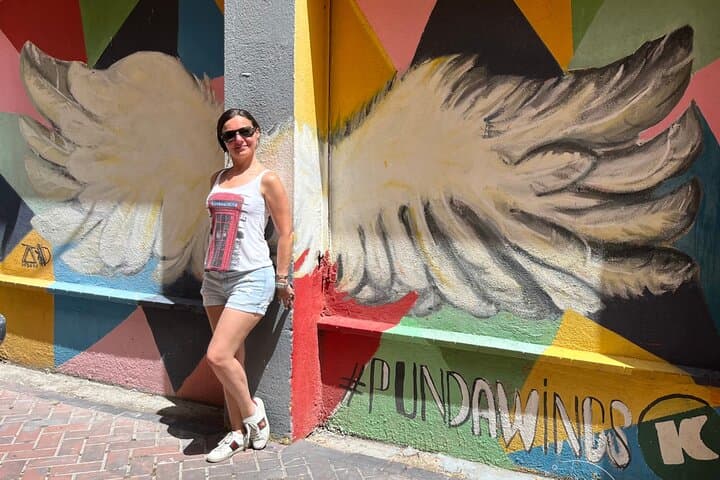 Explore Willemstad: Curaçao Royal Trip Walking Tour of Punda & Otrobanda photo 2
