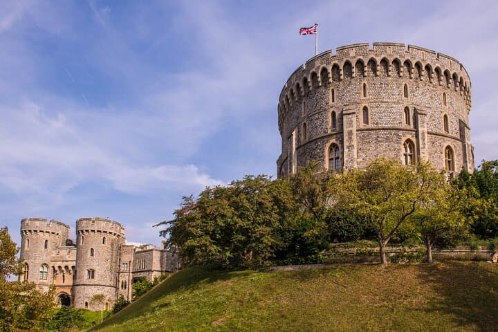 Private Chauffeured Windsor Castle Day Trip from London photo 4