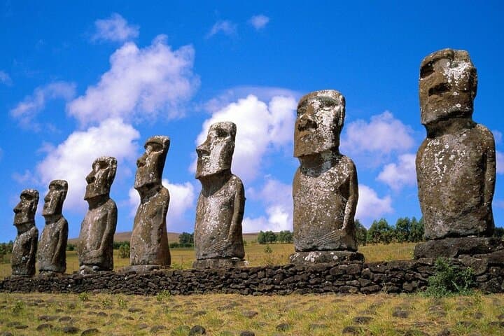 Essential 2-Day Private Tour of Rapa Nui: Moai, Orongo & Rano Raraku photo 4