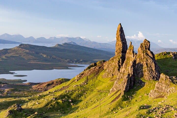 Isle of Skye Day Tour from Fort William: Kilt Rock, Trotternish Ridge & Coastal Views photo 2
