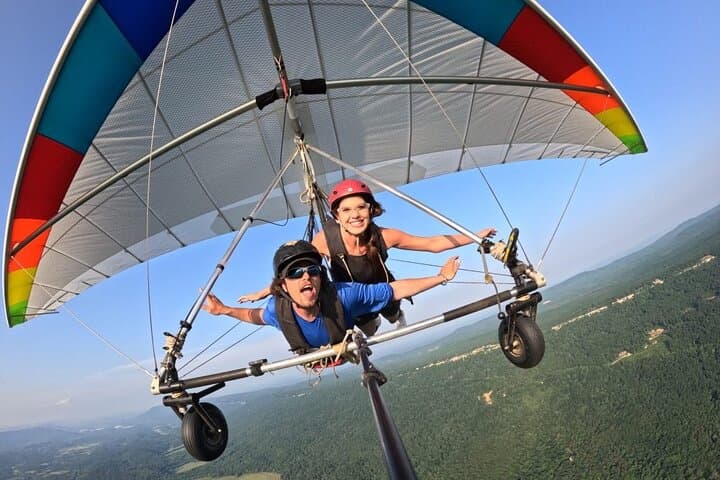 3000-Foot Tandem Hang Gliding Over Lookout Mountain — Tow-Launch Flight Experience photo 6