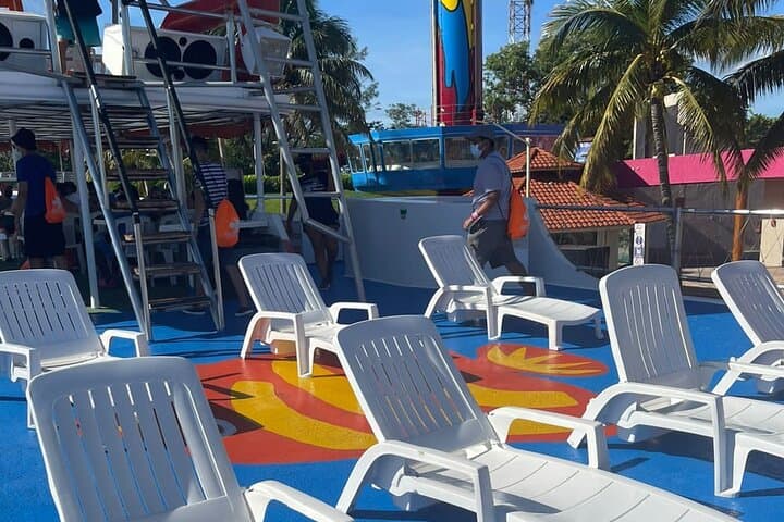 Dancer Cruise to Isla Mujeres: Snorkel, Slides & Open Bar from Cancún photo 5