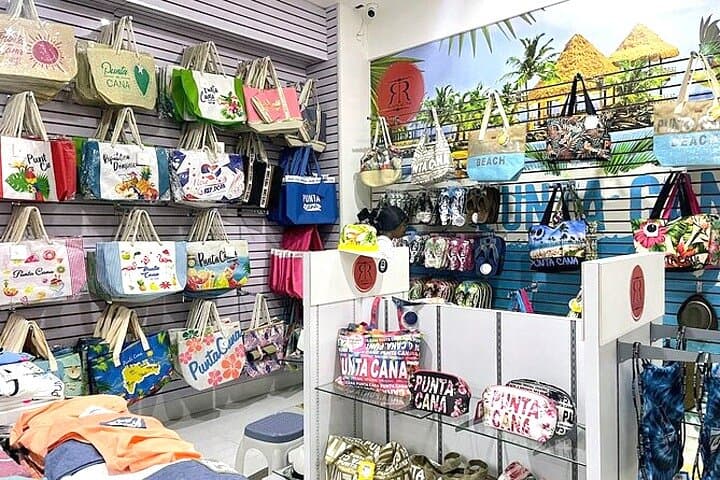Punta Cana Souvenir Shopping Tour: Artisans, Rum and Local Crafts photo 5