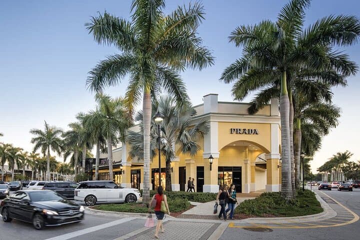 Private Tesla Transfer to Sawgrass Mills: Door-to-Door Luxury Shopping Shuttle