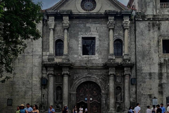 Manila to Taal: Full-Day History, Tagaytay Ridge & Volcano Boat Tour photo 3