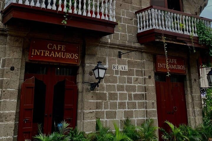 Manila to Taal: Full-Day History, Tagaytay Ridge & Volcano Boat Tour photo 4