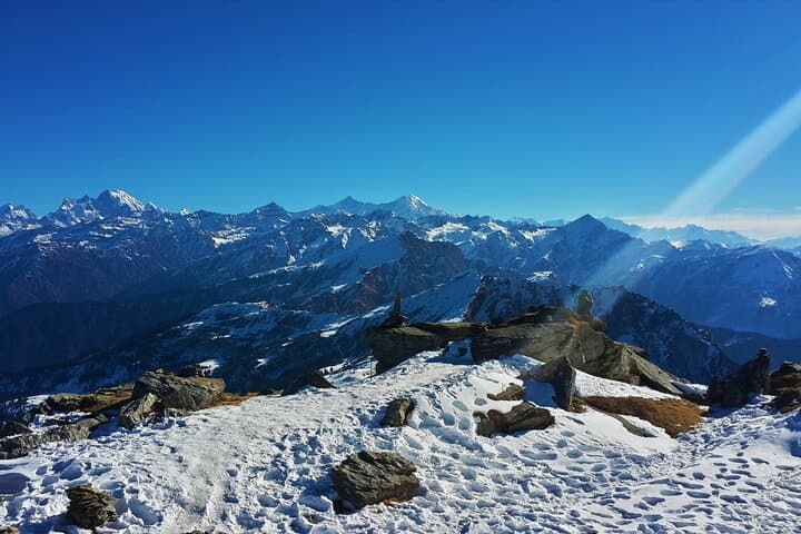 Kedarkantha Trek: 5-Day Sankri to Summit Camping Trek in Uttarakhand photo 3