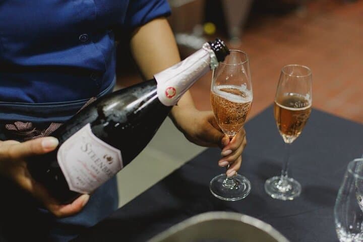 MCC Masterclass Tour: Cap Classique Masterclass in Stellenbosch & Franschhoek photo 5