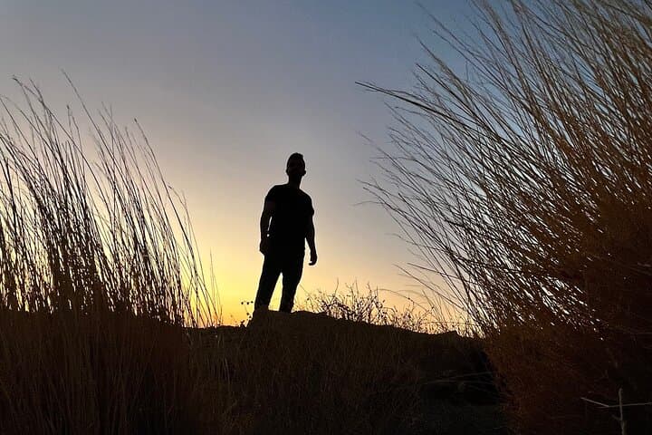Edge of the World: Al-Manjoor Trail Sunset Hike Near Riyadh photo 2